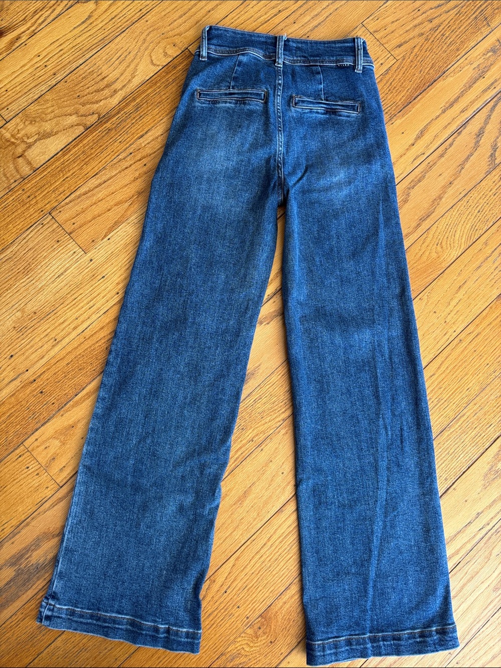 Risen for Social Threads Wide-Leg Trouser Jeans with High Rise - Picture 4 of 13